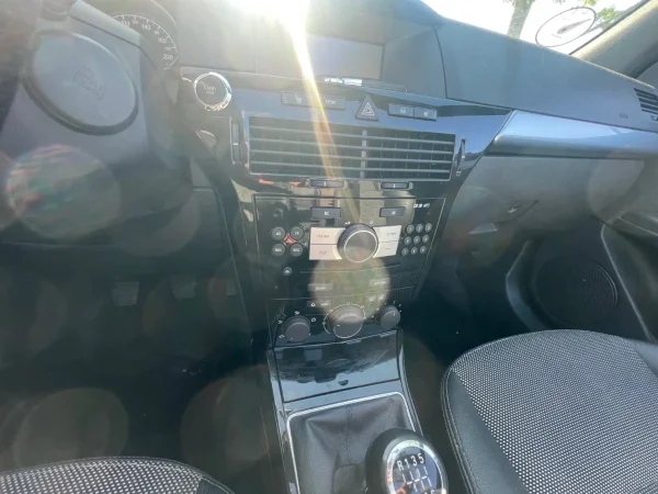 2008 Opel Astra TwinTop 2,0 Turbo 200 HK - Billede 13