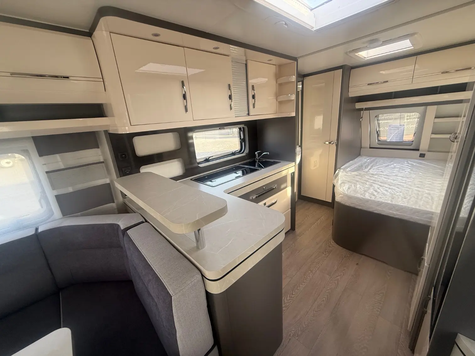 Fabriksny ! Hobby 560 CFE Excellent - Billede 4