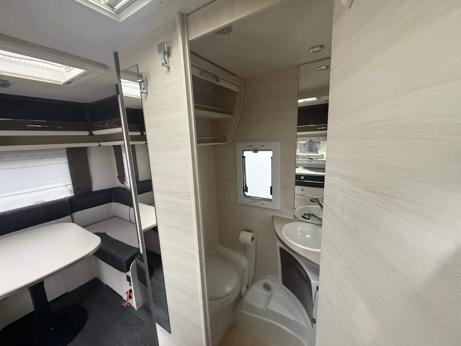 2019 Caravelair Artica 470 Queens bed - Billede 20