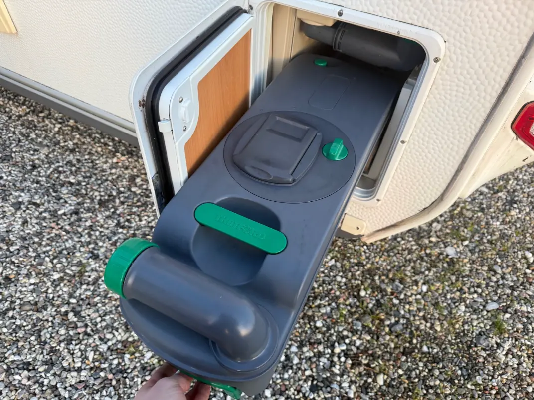 2014 Caravelair Antares 460 Queens BED - Billede 3